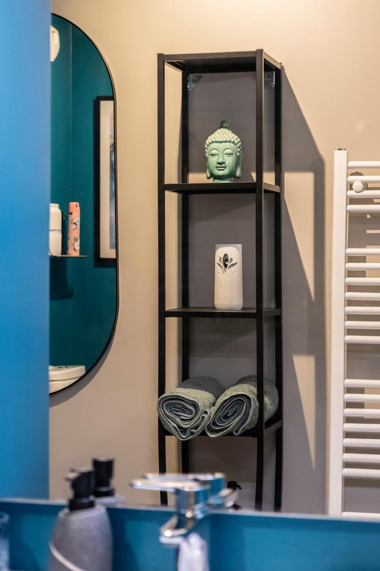 Charmant Studio En Residence Avec Parking Бюсси-Сен-Жорж Экстерьер фото