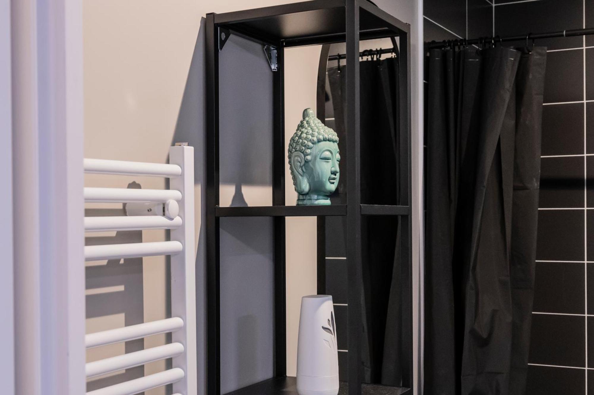 Charmant Studio En Residence Avec Parking Бюсси-Сен-Жорж Экстерьер фото